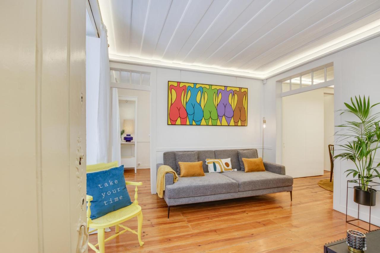 Golden Cage Chiado - Charm Historic And Cozy Apartment Lisbon Exterior photo